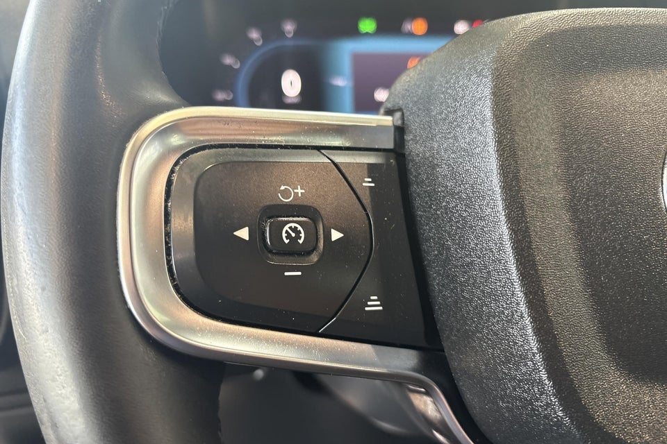 Volvo XC40 P6 ReCharge Core 5d