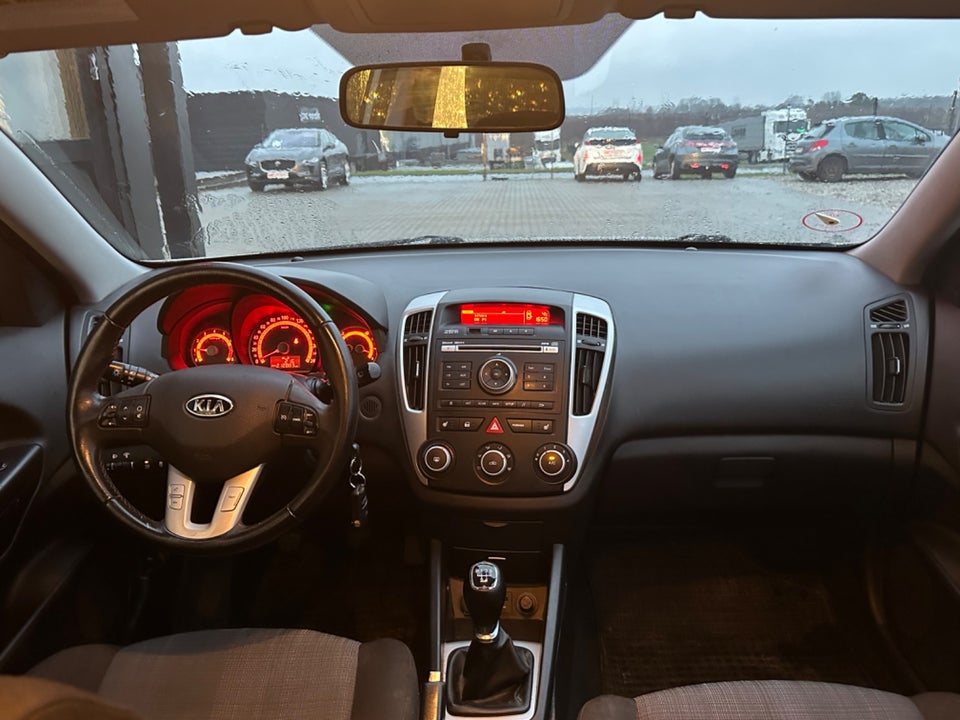 Kia Ceed 1,4 CVVT 105 Active SW ECO 5d