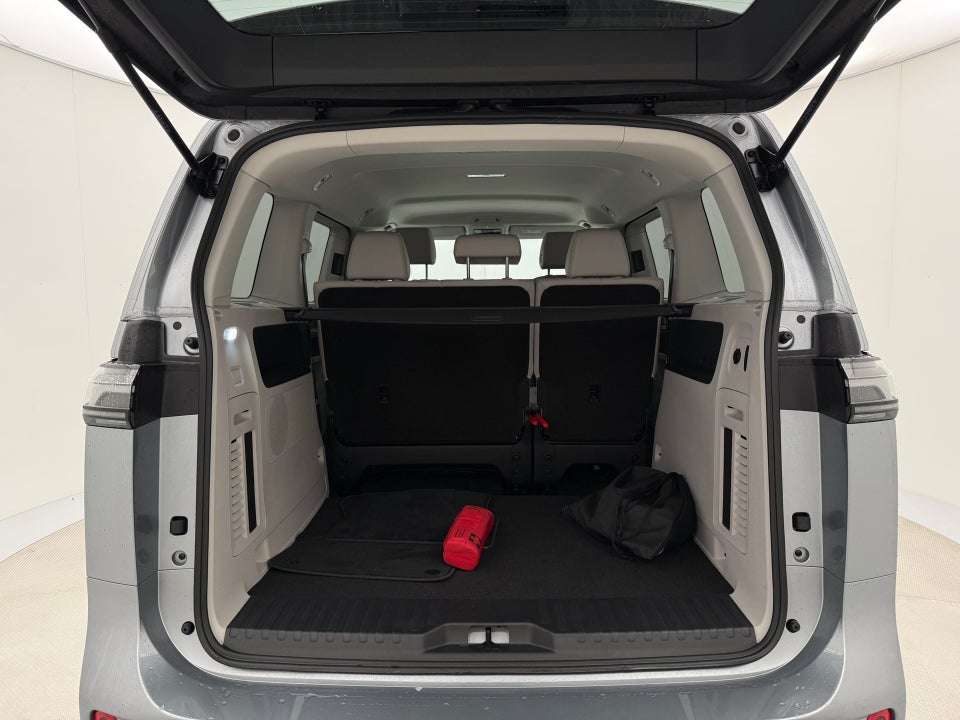 VW ID.Buzz 79 Pro SWB 5d