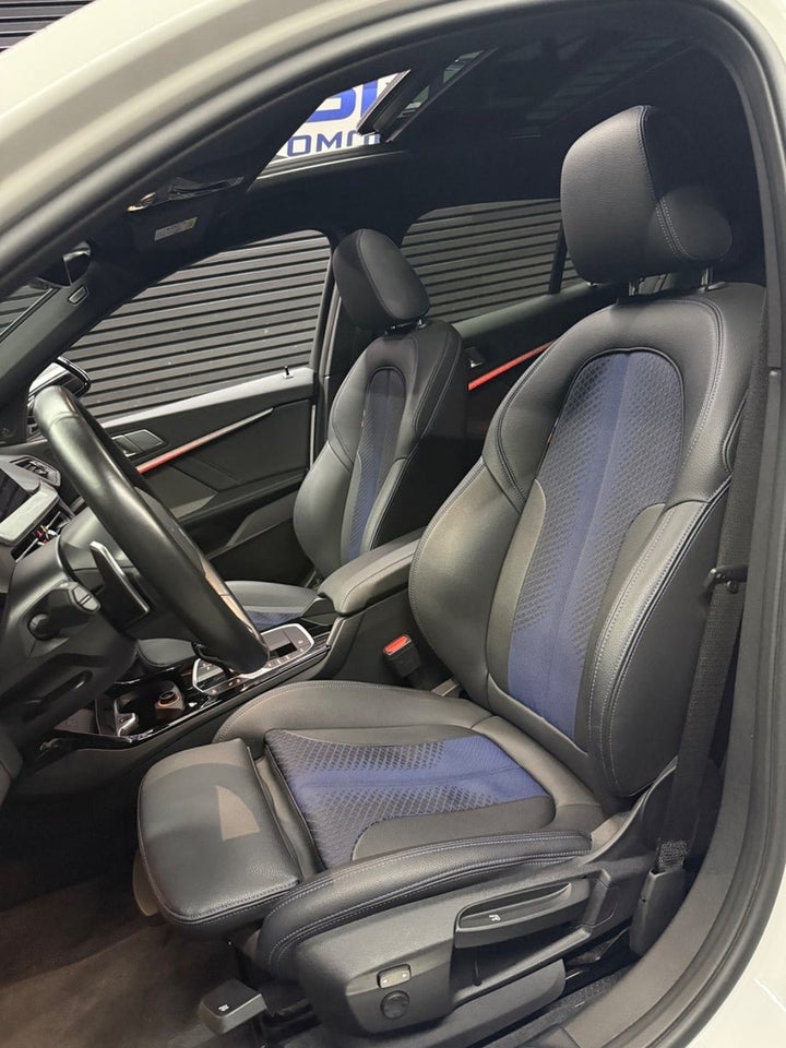 BMW M135i 2,0 Connected xDrive aut. 5d