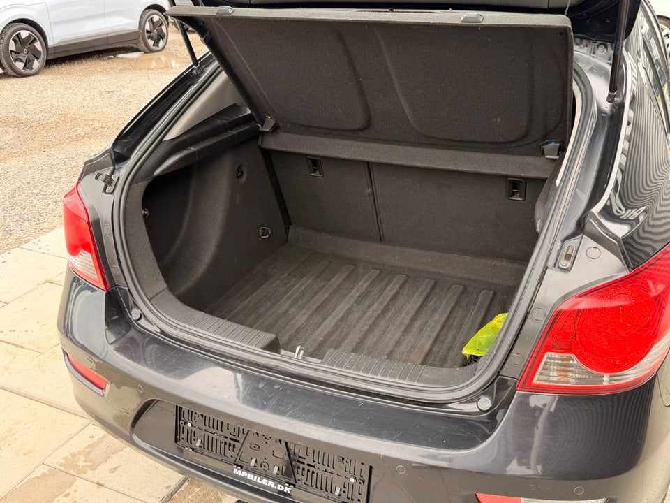 Chevrolet Cruze 1,8 LT 5d