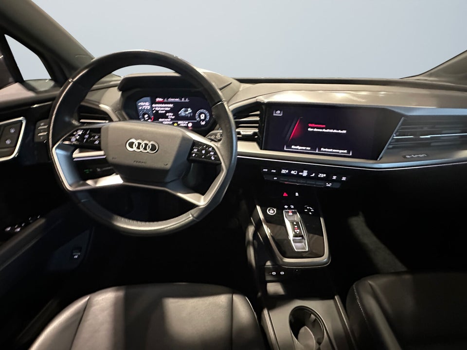 Audi Q4 e-tron 40  5d