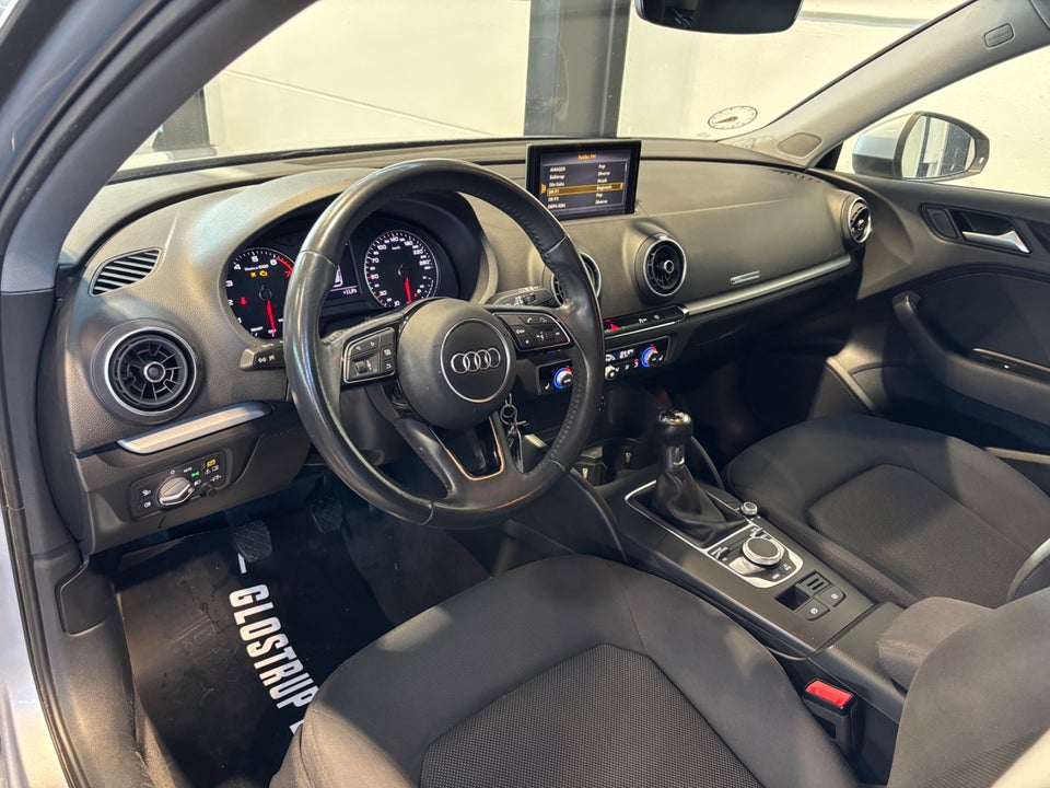 Audi A3 1,0 TFSi 116 Sportback 5d