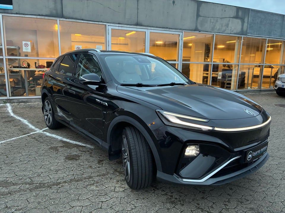 MG Marvel R Performance 5d