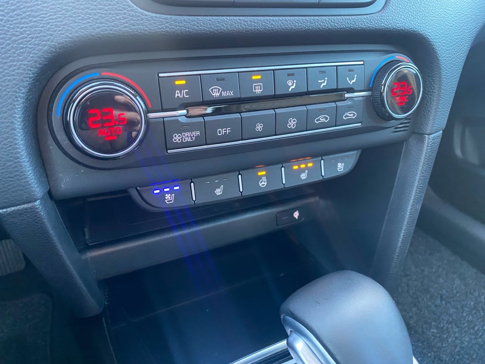 Kia XCeed 1,6 PHEV Upgrade DCT 5d