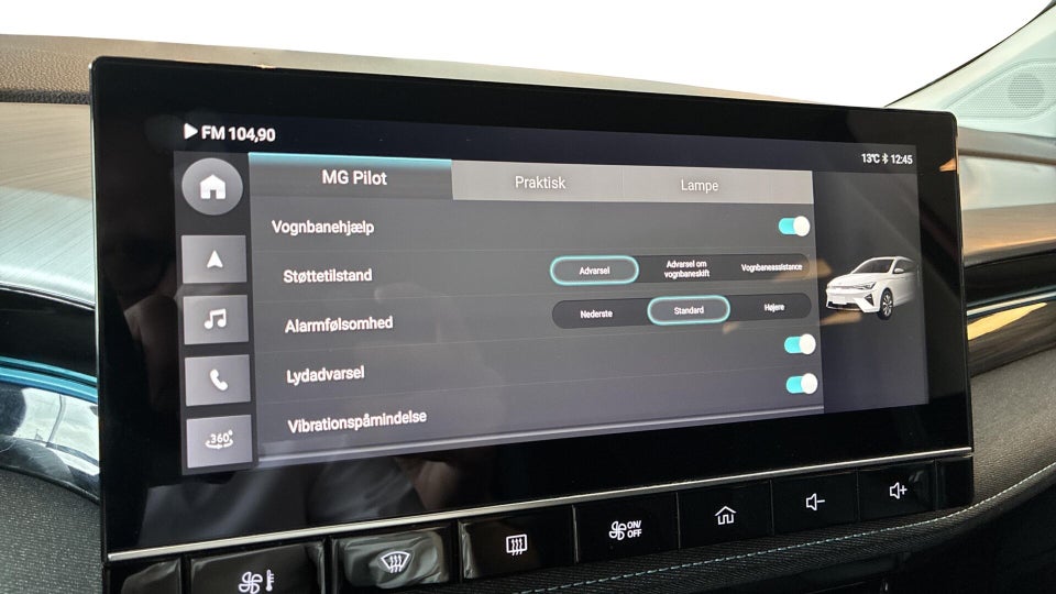 MG MG5 61 Luxury 5d