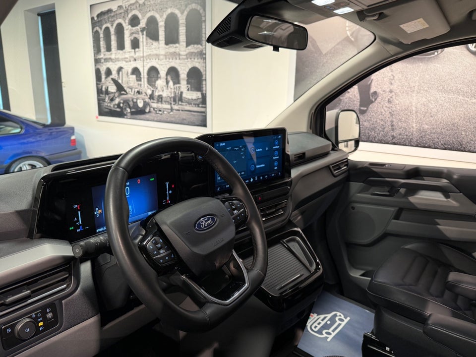 Ford Tourneo Custom 340 L2 2,5 PHEV Titanium X CVT