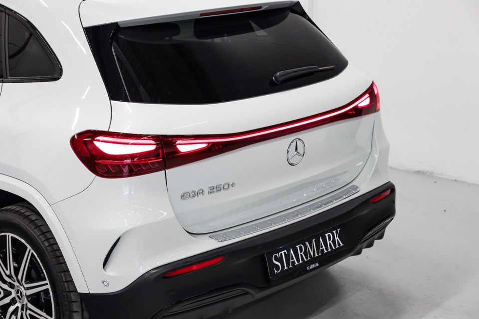 Mercedes EQA250+ AMG Advance 5d