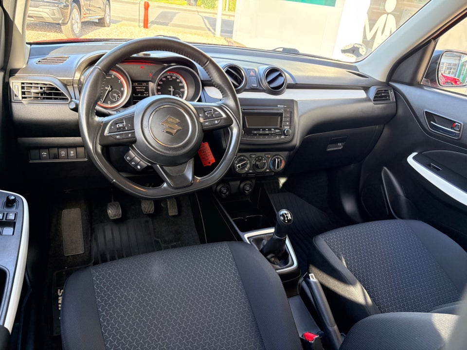 Suzuki Swift 1,2 mHybrid Club 5d
