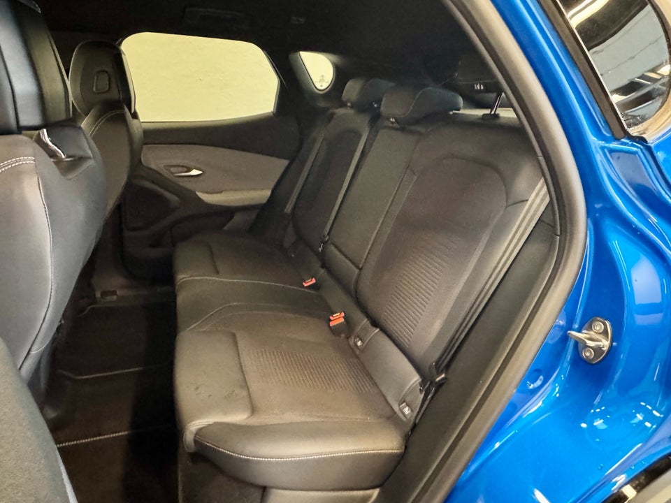 Ford Capri 77 Premium Extended Range 5d