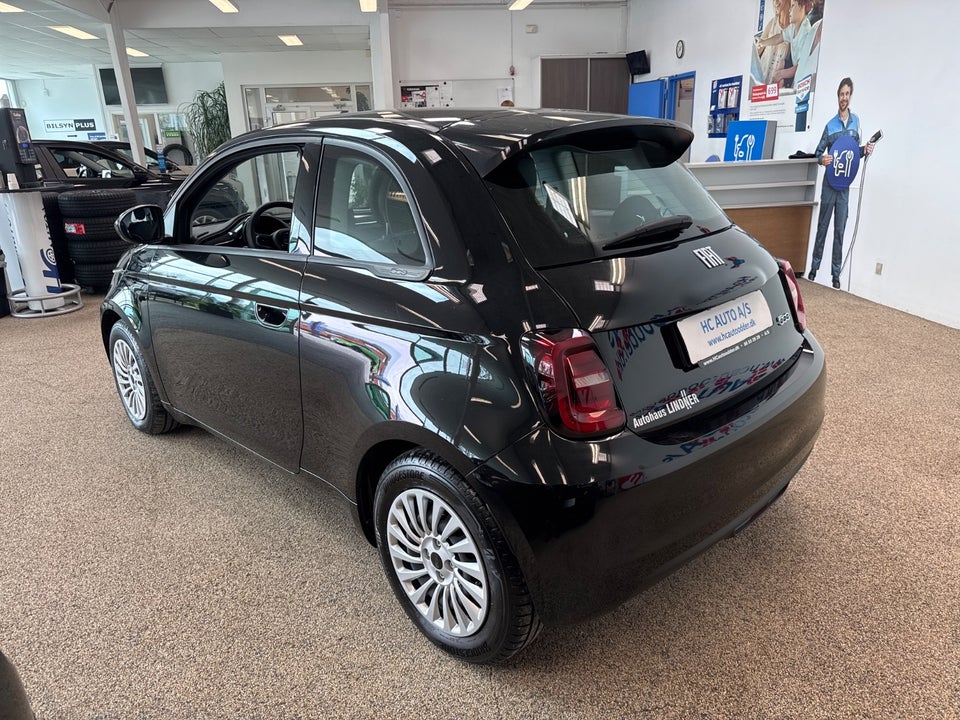 Fiat 500e 42 Icon 3d