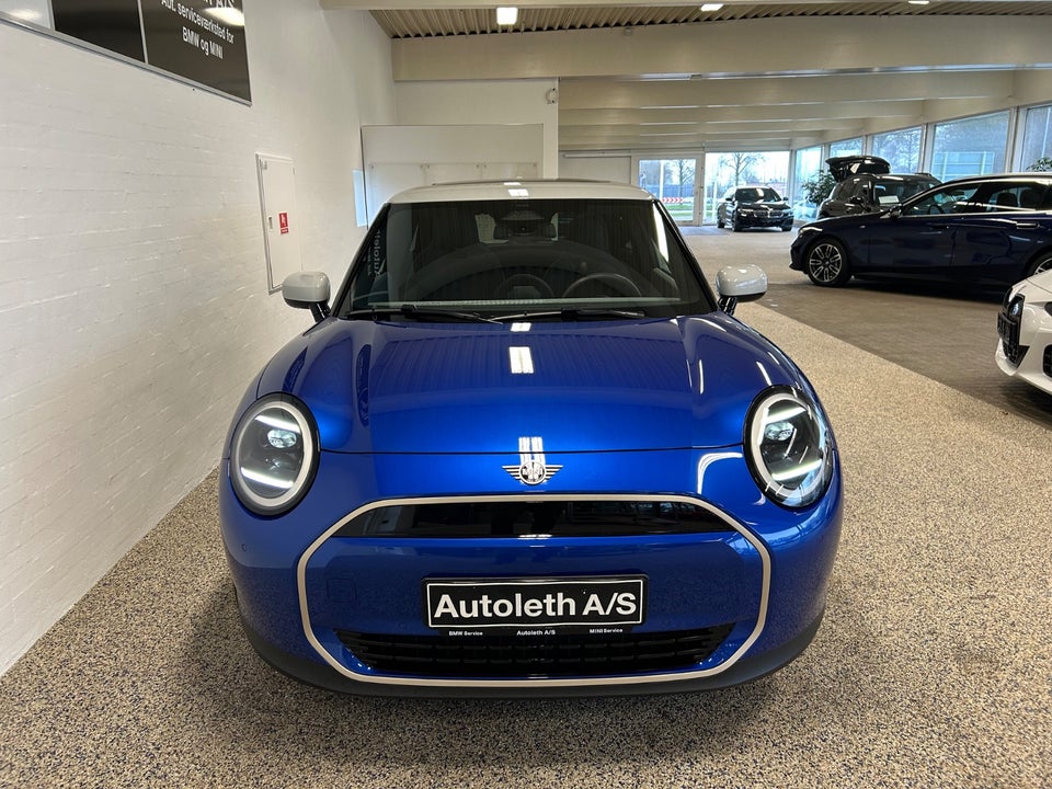 MINI Cooper E Favoured Trim M 3d