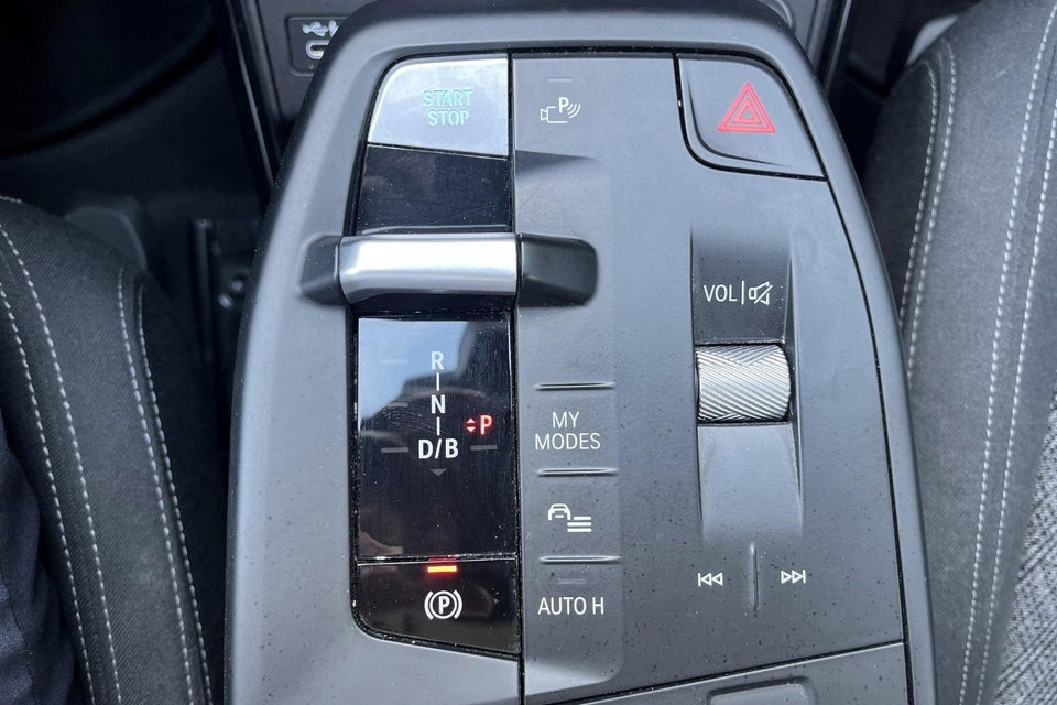 BMW iX1 eDrive20 5d