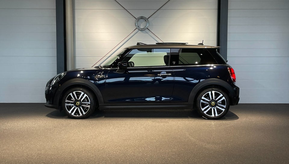 MINI Cooper SE Maximise 3d