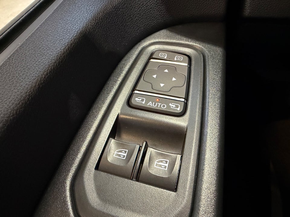 Renault Trafic 2,0 dCi 150 L2H1 Tekno