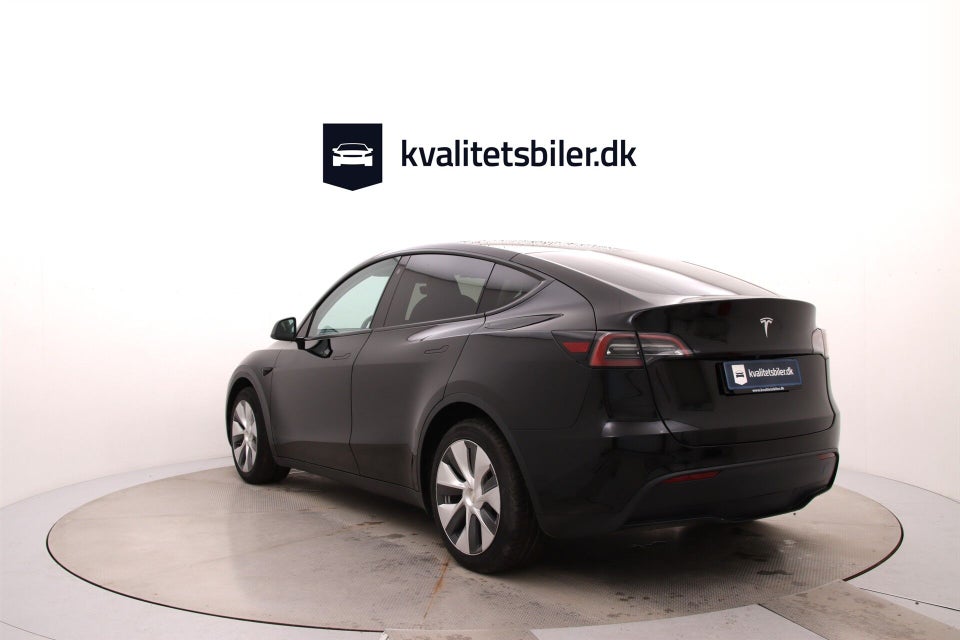 Tesla Model Y RWD 5d