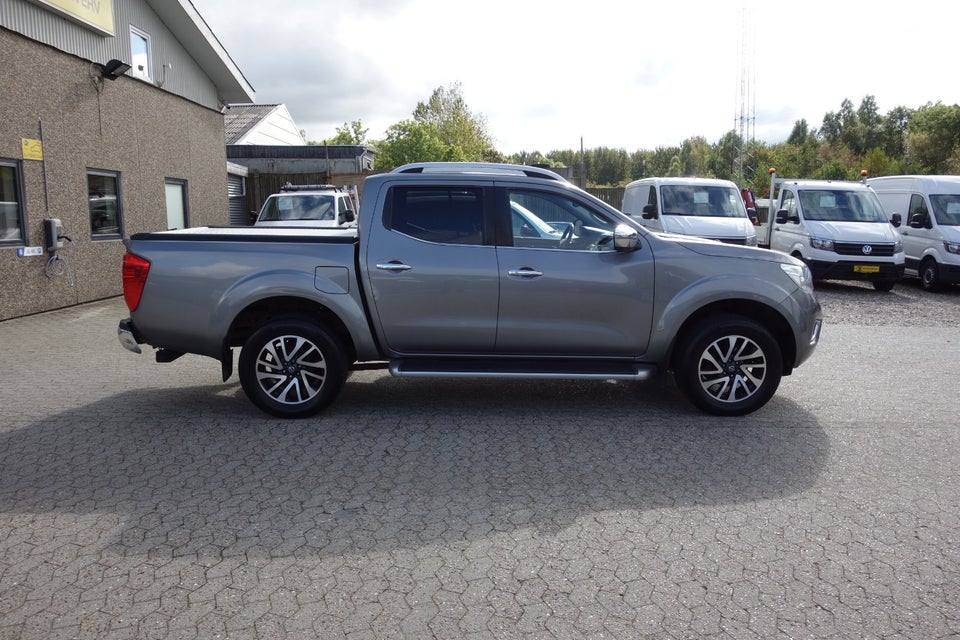 Nissan Navara 2,3 dCi 190 Db.Kab Tekna aut. 4d