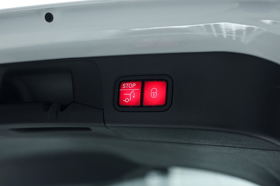 Mercedes EQB300 4Matic 7prs 5d