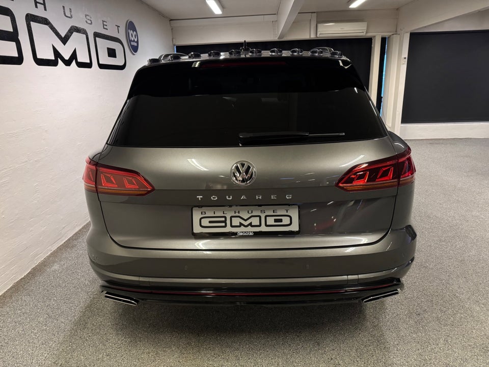 VW Touareg 3,0 TDi 286 R-line aut. 4Motion 5d