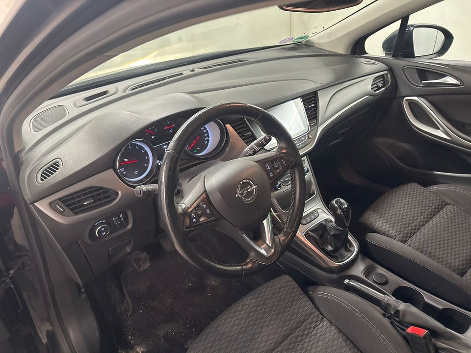 Opel Astra 1,0 T 105 Enjoy Sports Tourer 5d