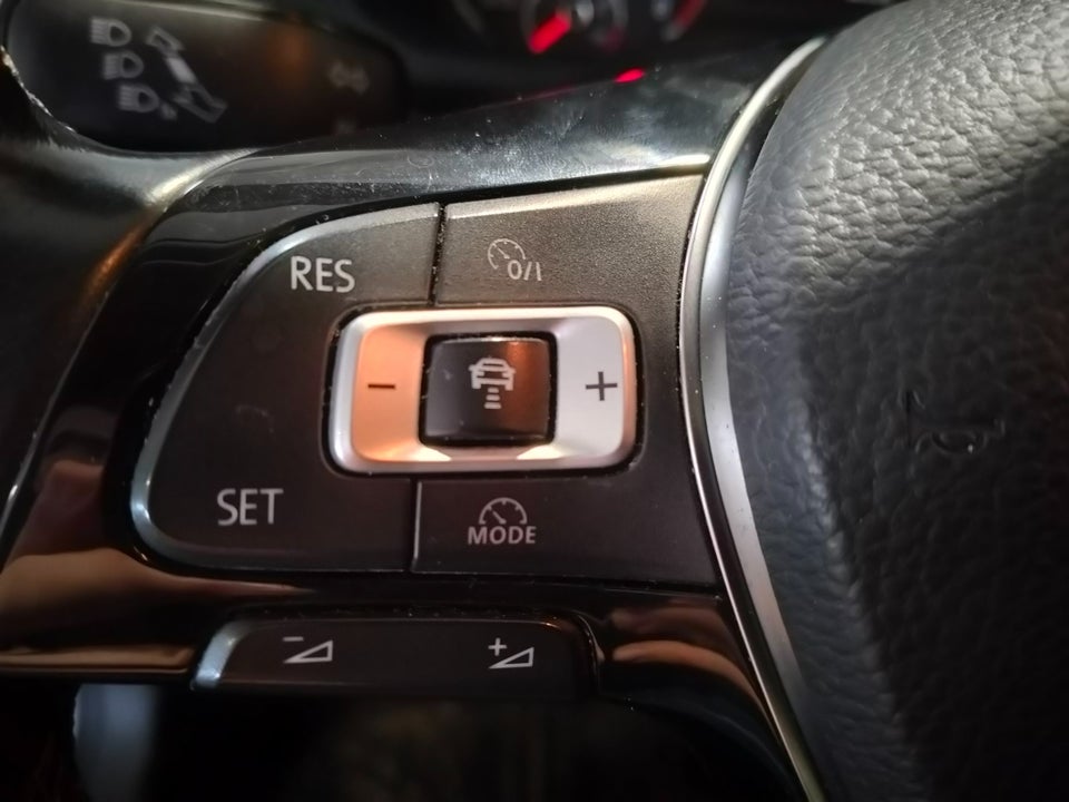 VW Polo 1,0 TSi 95 Comfortline Connect DSG 5d