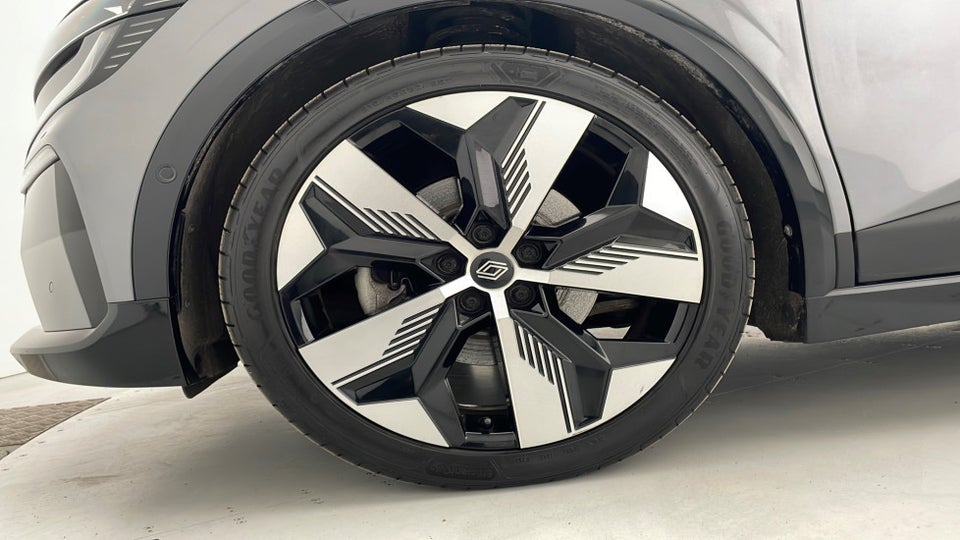 Renault Megane E-Tech 60 Techno 5d