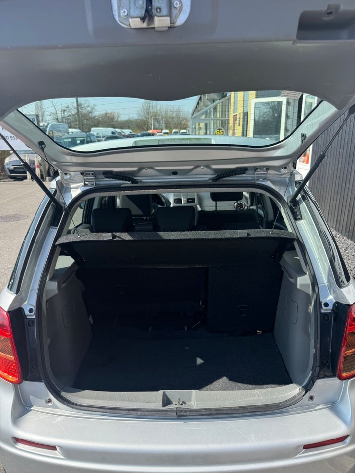 Suzuki SX4 1,6 GLS 5d