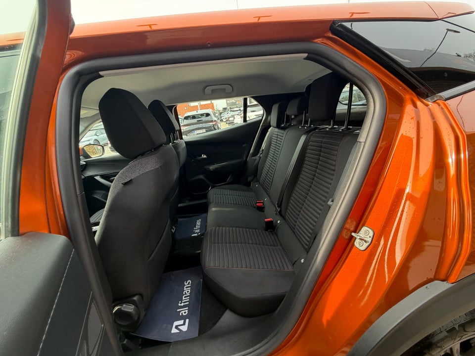 Peugeot e-2008 50 Active Pack 5d