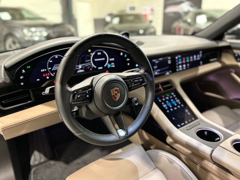 Porsche Taycan 4S Performance+ Cross Turismo 5d