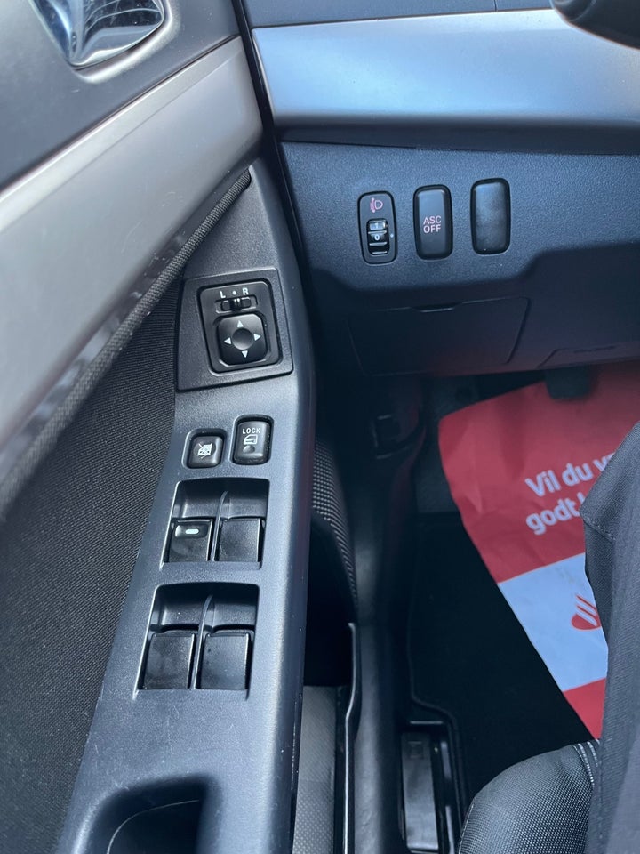 Mitsubishi Lancer 1,8 Instyle SportBack 5d