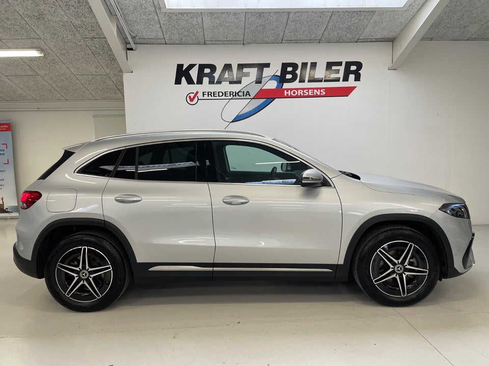 Mercedes EQA350 AMG Line 4Matic 5d