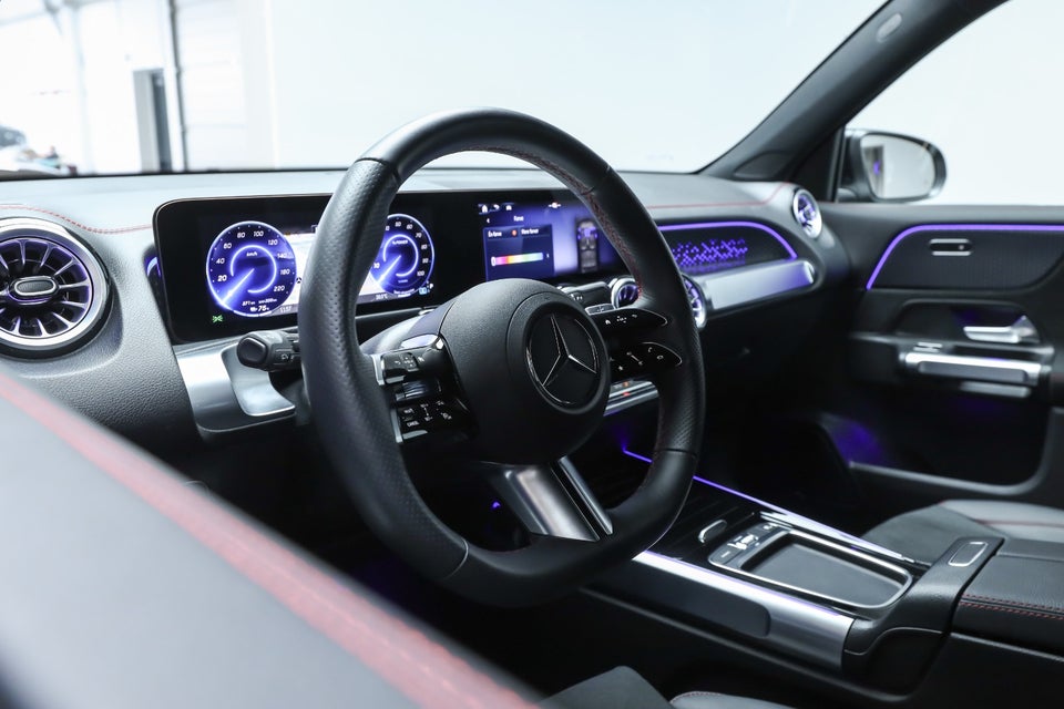 Mercedes EQB250+ AMG Advance 5d