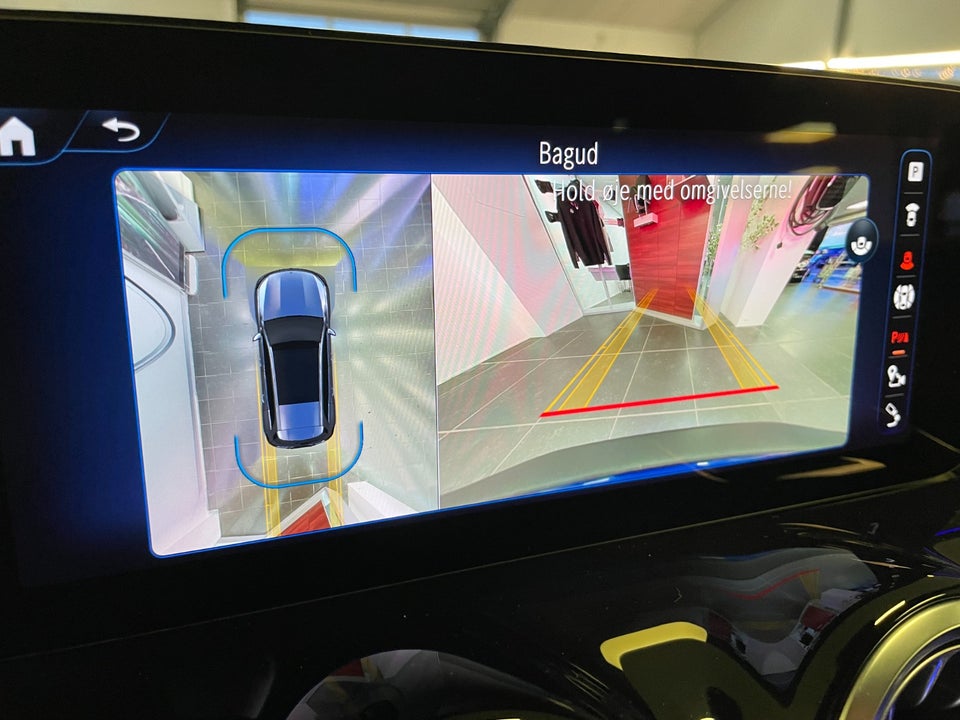 Mercedes EQB300 AMG Line 4Matic 5d