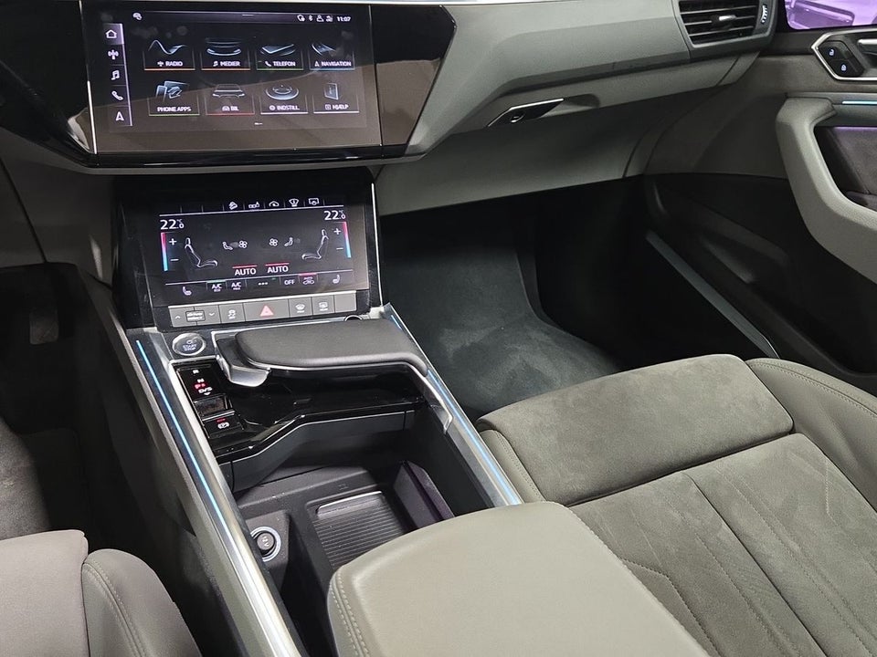 Audi e-tron 55 Advanced quattro 5d