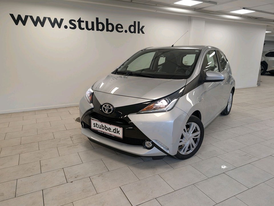 Toyota Aygo 1,0 VVT-i x-touch 5d