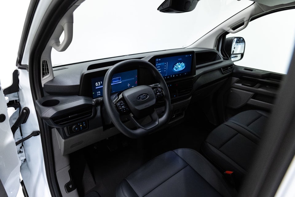 Ford E-Transit Custom 320S 64 Trend
