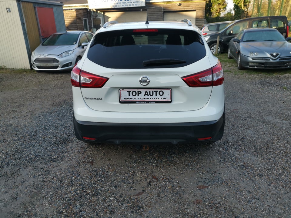 Nissan Qashqai 1,2 Dig-T 115 N-Tec 5d