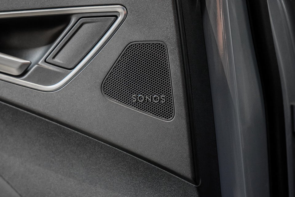 Audi Q4 e-tron 40 S-line 5d