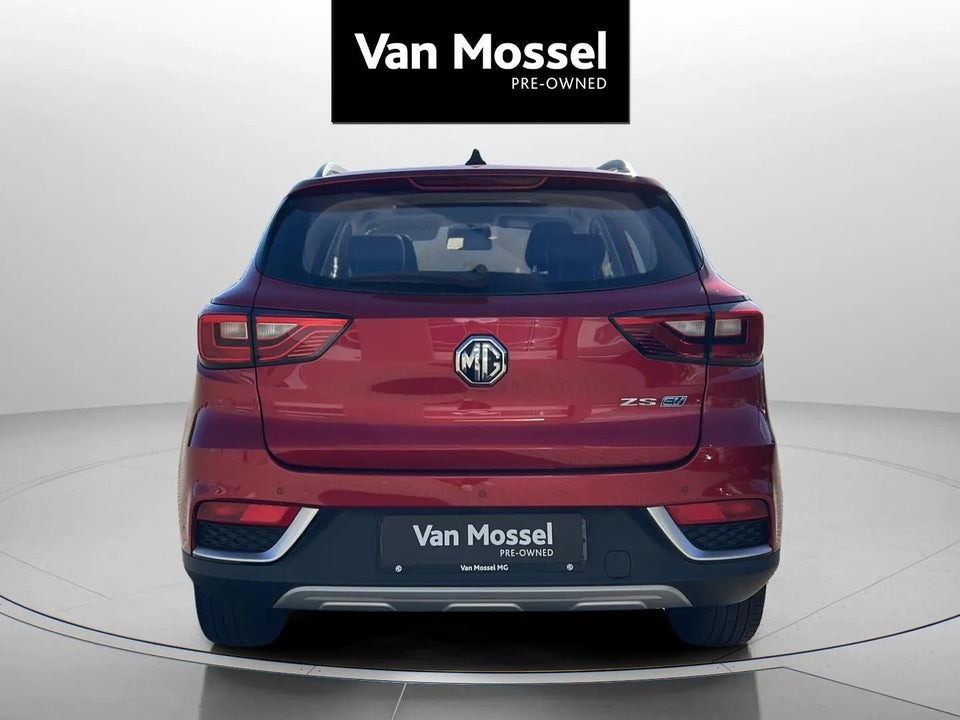 MG ZS EV Luxury 5d