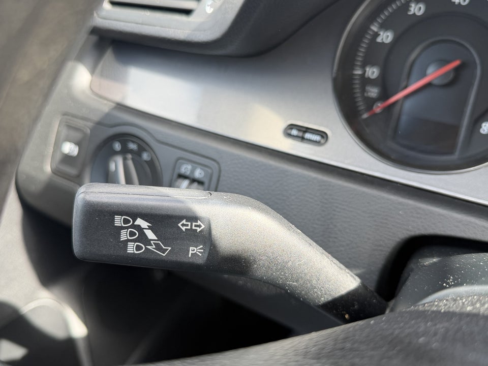 VW Passat 2,0 FSi Comfortline 4d
