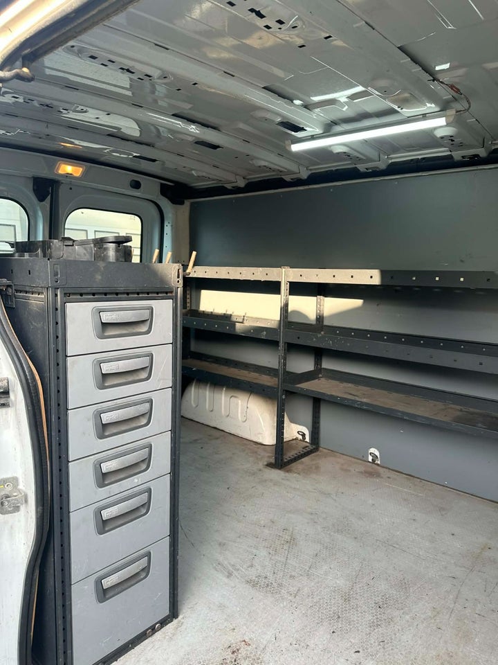 Renault Trafic T29 2,0 dCi 115 L2H1 4d