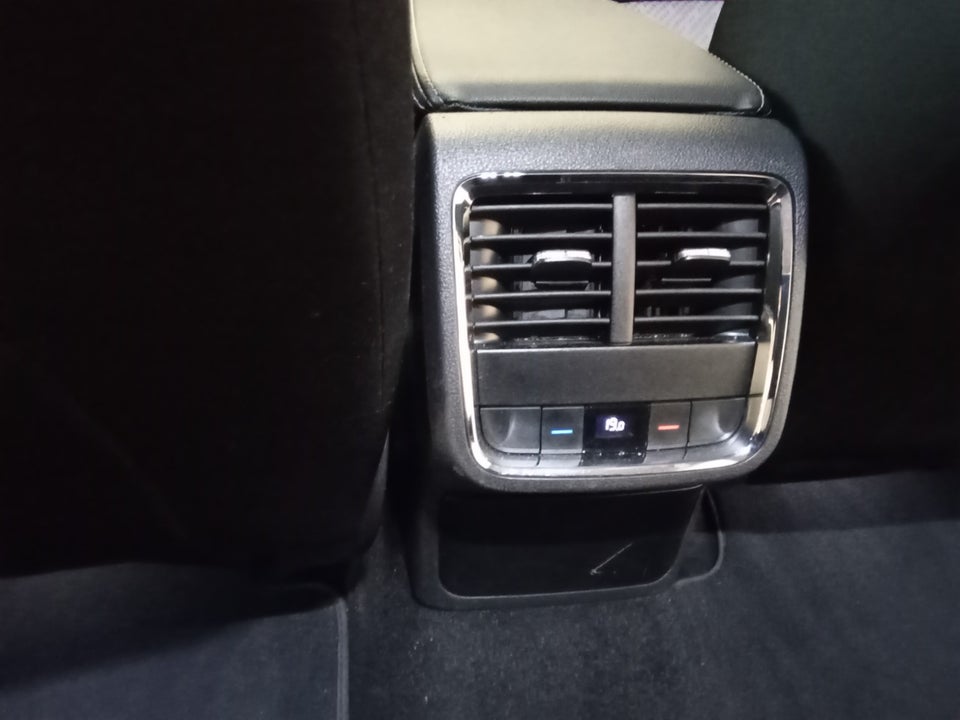 Skoda Octavia 2,0 TDi 150 Business Executive Combi DSG 5d