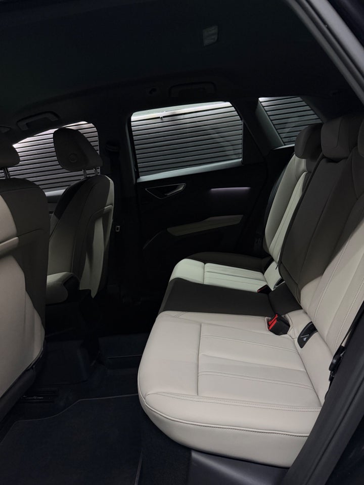 Audi Q4 e-tron 45 Progress 5d
