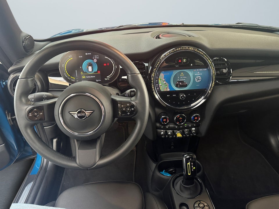 MINI Cooper SE Classic Trim 3d