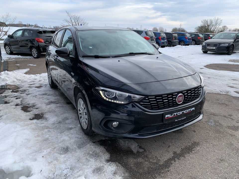 Fiat Tipo 1,4 T-Jet 120 Easy 5d