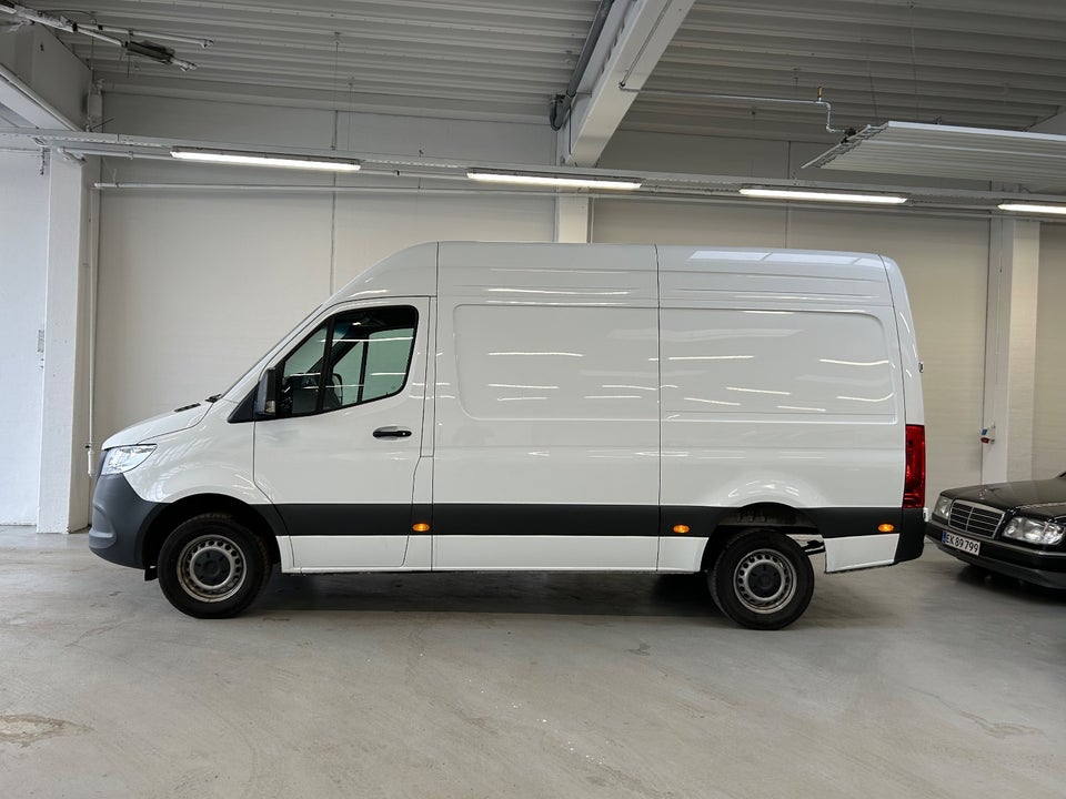 Mercedes Sprinter 317 2,0 CDi A2 Kassevogn PRO RWD