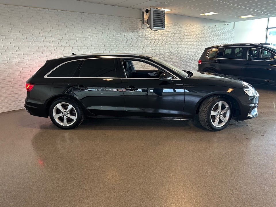 Audi A4 40 TFSi Prestige Avant S-tr. 5d