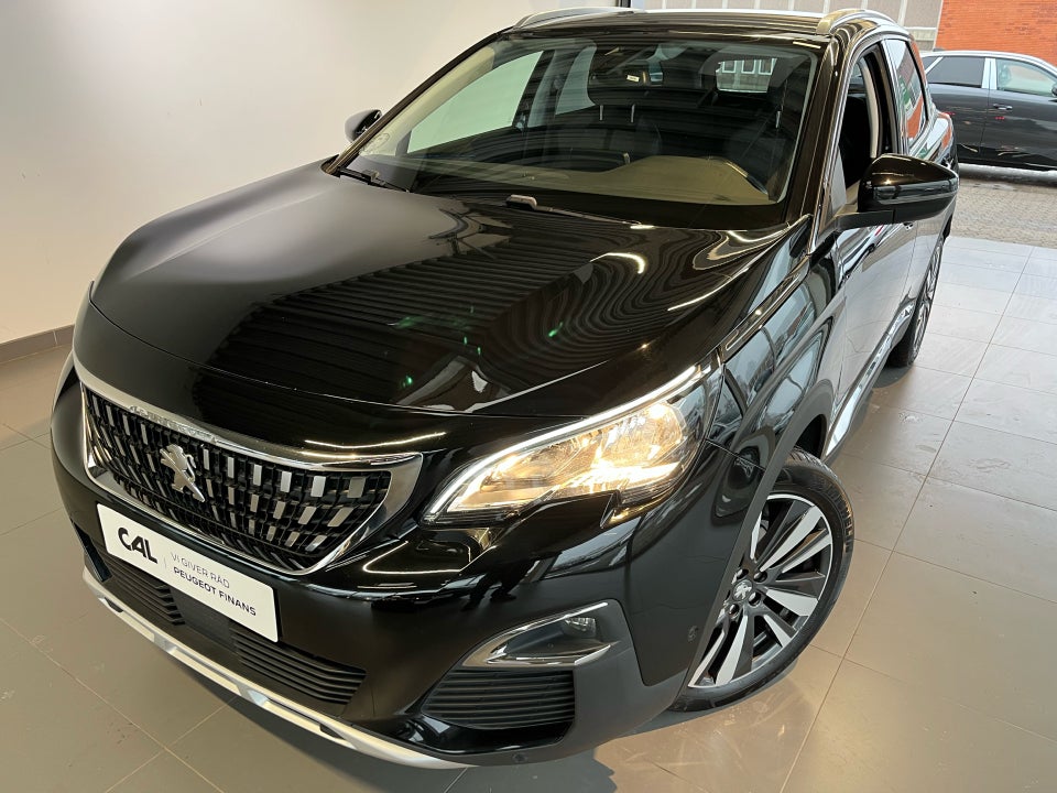 Peugeot 3008 1,2 e-THP 130 Allure 5d