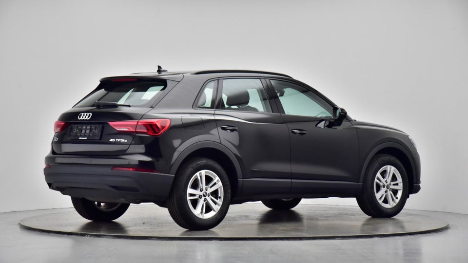 Audi Q3 45 TFSi e Attitude+ Sportback S-tr. 5d