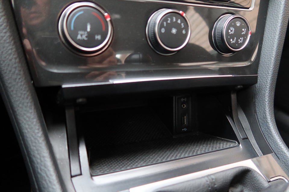 VW Golf VII 1,0 TSi 85 Trendline 5d